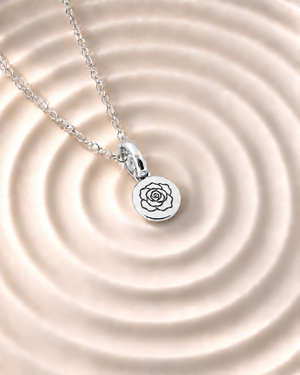 Silver Birth Flower Necklace | Junio (Rosa)