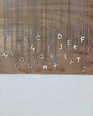 Initial Necklace (Plata 925)