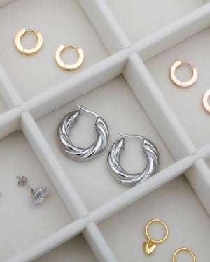 Argollas Twist Plateadas - Bangili