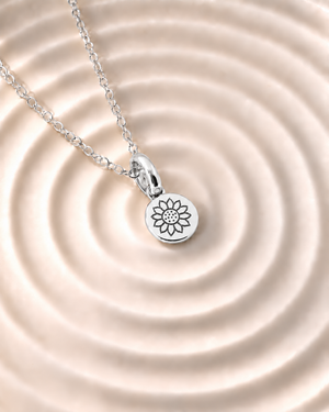 Silver Flower Necklace | Girasol