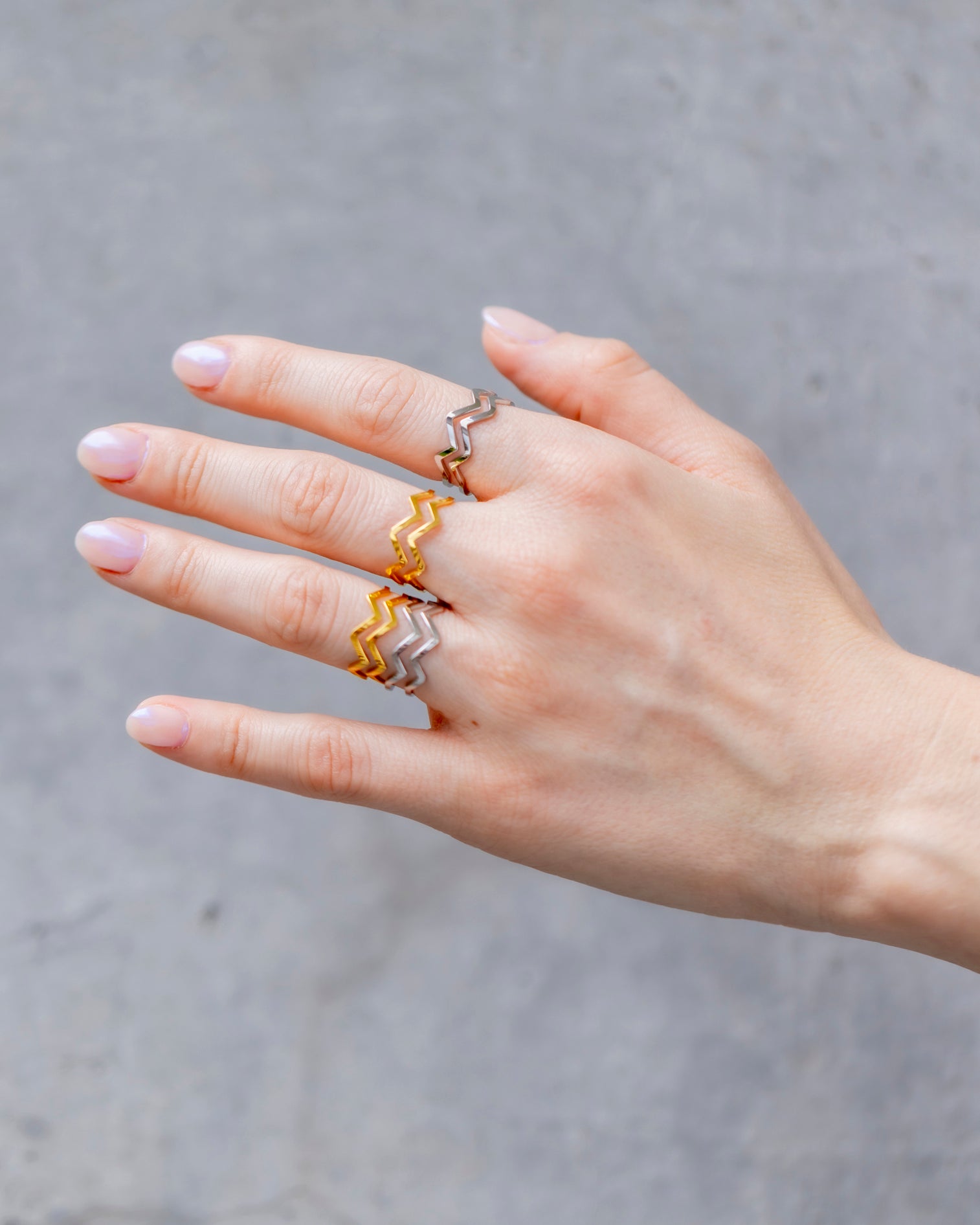 Zig Zag Ring - Bangili