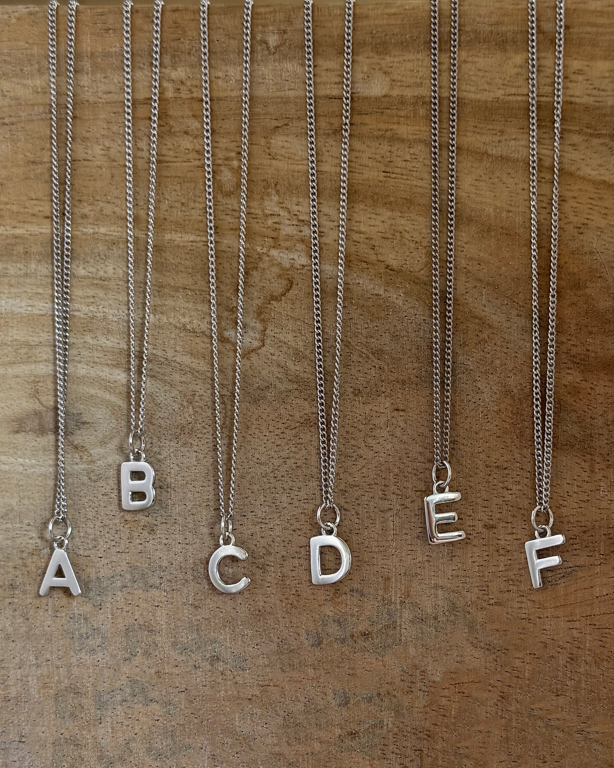 Initial Necklace (Plata 925)