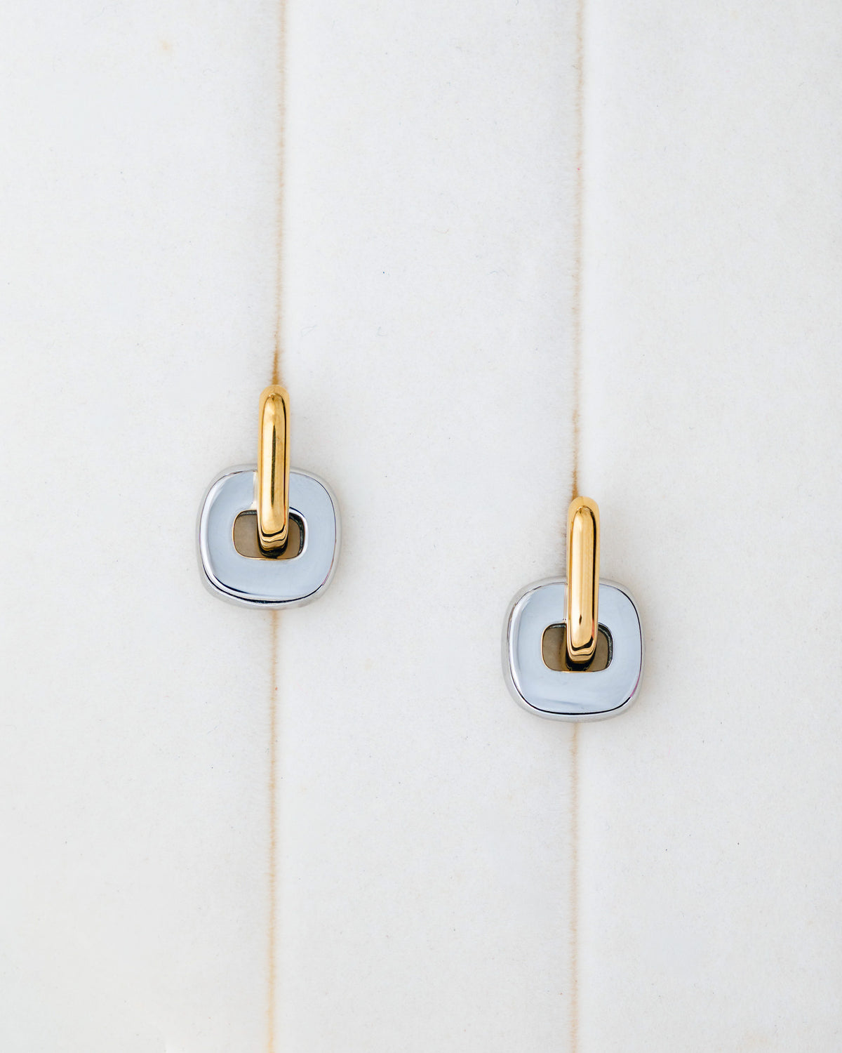 Multiway Square Hoops - Bangili