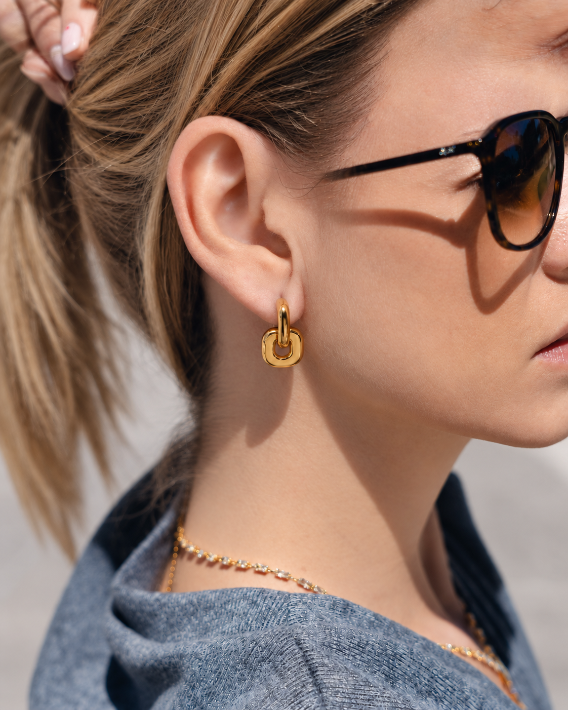 Multiway Square Hoops (Gold)