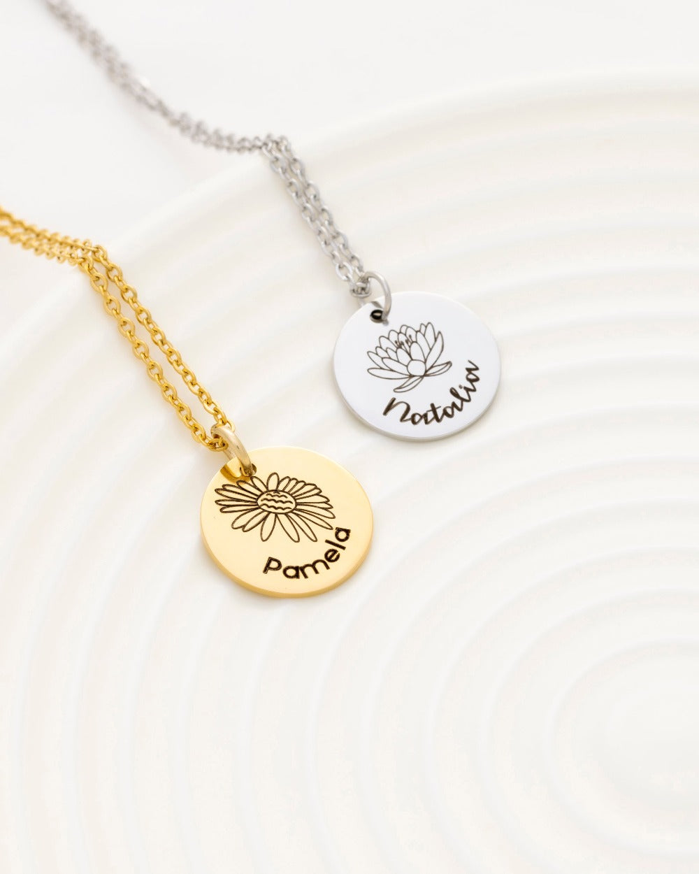 Collar de Birth Flower + Nombre - Bangili